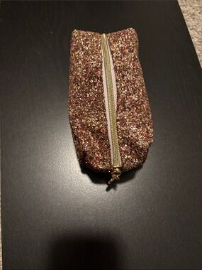 Bath & Body Works Rose Gold Glitter Cosmetic Pouch